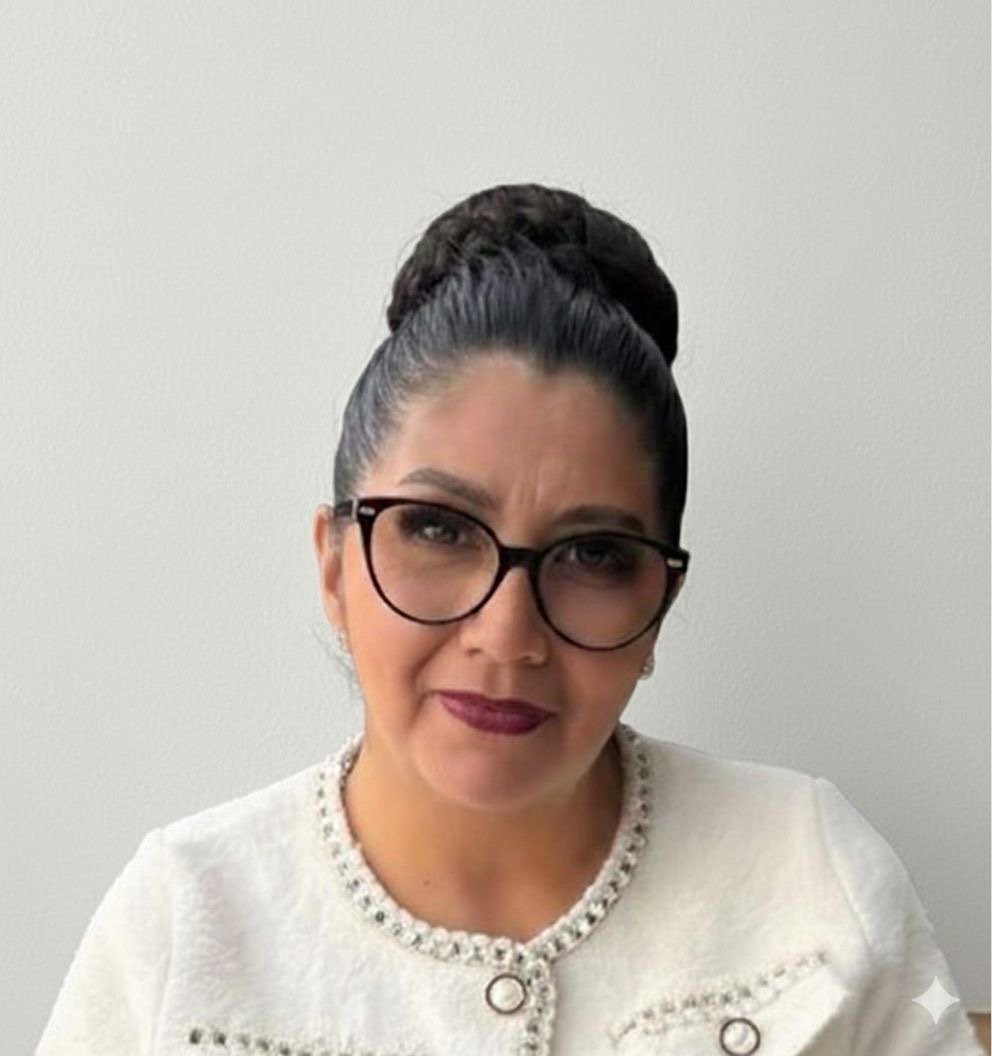 52d9d2ac-1974-4d19-a35c-9b469178522e - Daniella Estrada