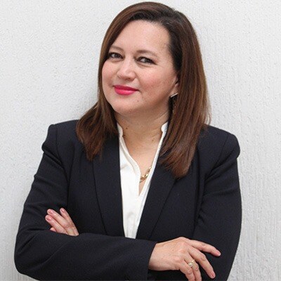 Lilia Ortiz Instituto - Lily Ortiz